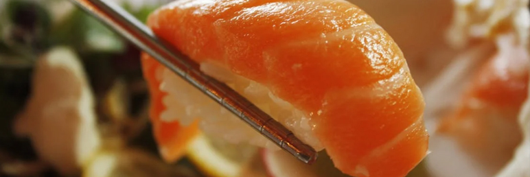 Which is more effective, 311 phototherapy device or 308 phototherapy device?